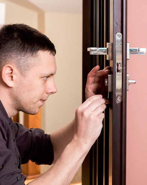 : Professional Locksmith For Commercial And Residential Locksmith Services in Watsonville, CA