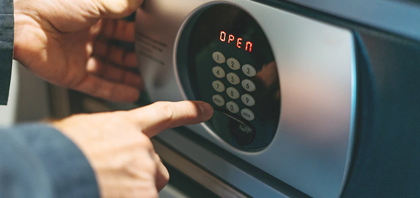 Cash Safe Openers in Watsonville, California